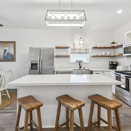Vacation Rental In Old Town Bay St Louis Plus Parking For Rv Bay St. Louis Exterior foto