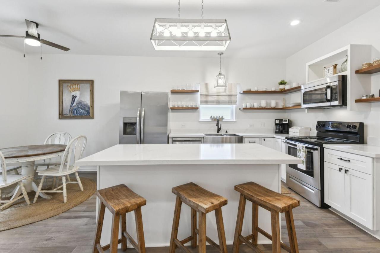 Vacation Rental In Old Town Bay St Louis Plus Parking For Rv Bay St. Louis Exterior foto