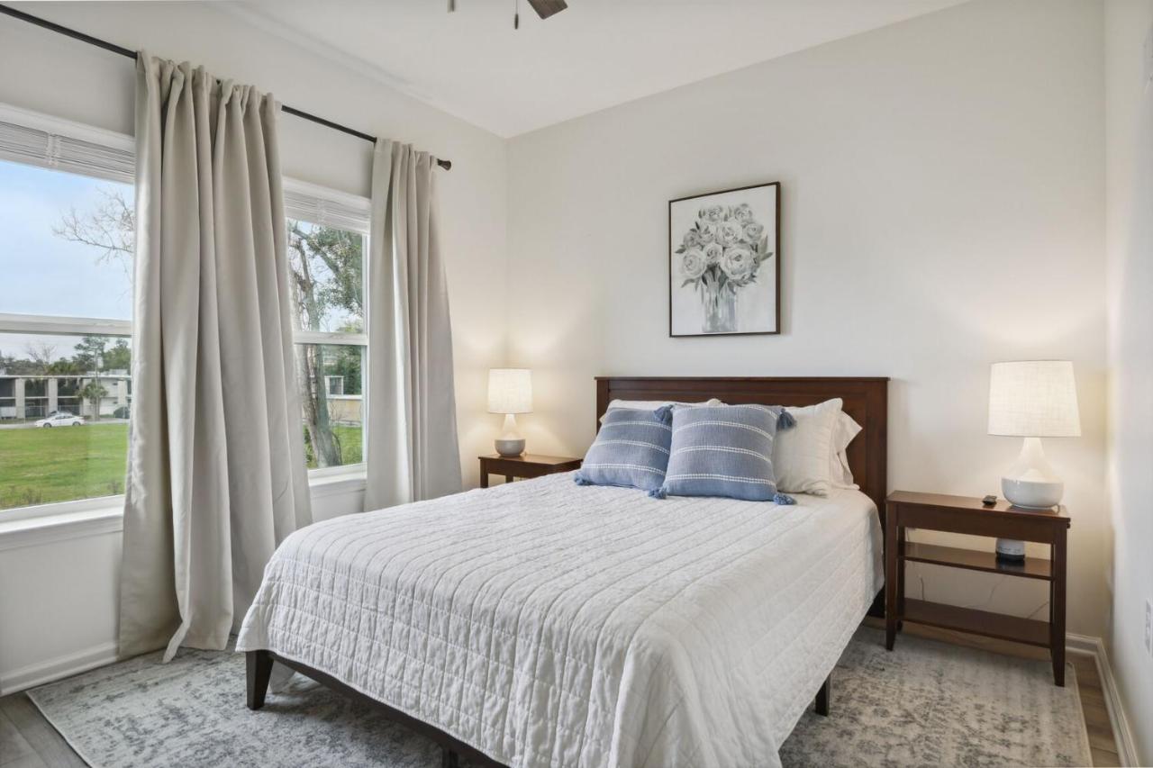 Vacation Rental In Old Town Bay St Louis Plus Parking For Rv Bay St. Louis Exterior foto