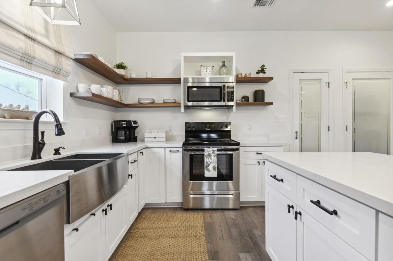 Vacation Rental In Old Town Bay St Louis Plus Parking For Rv Bay St. Louis Exterior foto